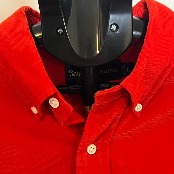 Shirt in Bright Red - Picture 2 of 5